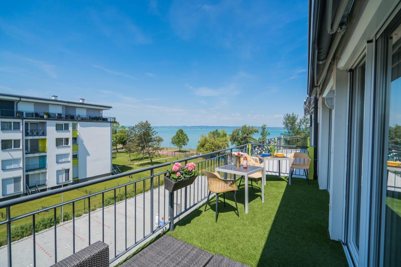 Mf Adriana Panorama Apartment Siófok Eksteriør bilde