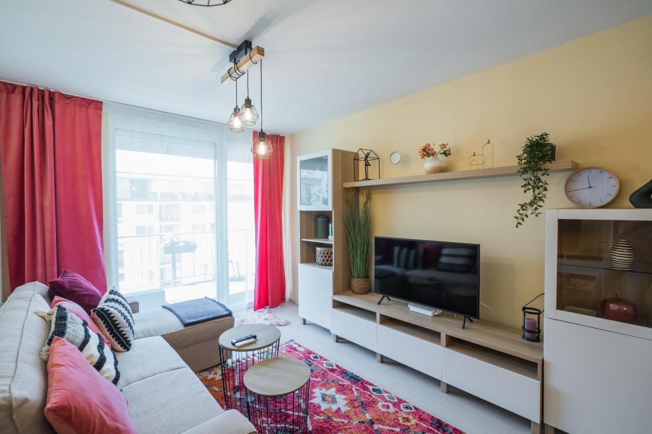 Mf Adriana Panorama Apartment Siófok Eksteriør bilde